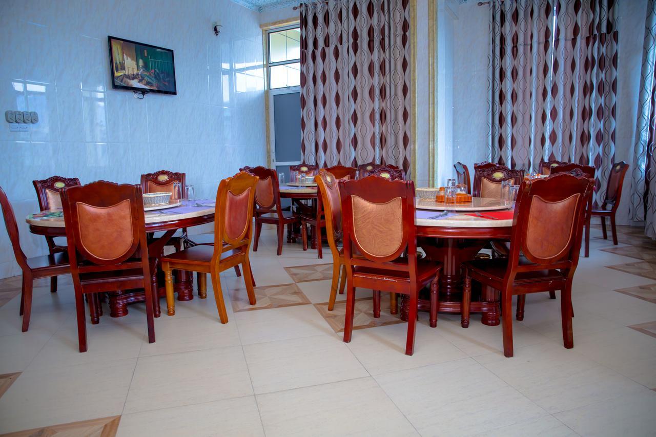 Bl Airport Hotel Dar es Salaam Buitenkant foto