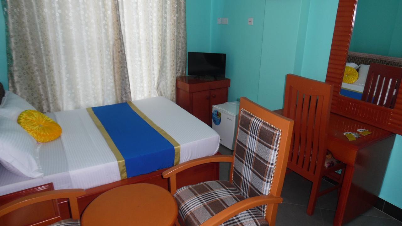 Bl Airport Hotel Dar es Salaam Buitenkant foto